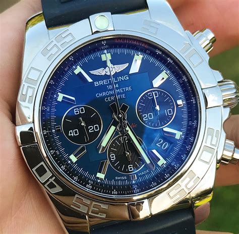 breitling chronomat 44 b01 chronograph ref ab011012|Breitling Chronomat b01 review.